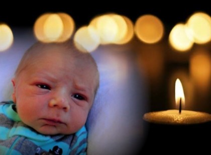 Csupán csak két napot élhetett a pici baba, akivel ezt tette édesapja - az orvosok mindent elkövettek, hogy megmentsék az életét, de sajnos már nem tudtak rajta segíteni!