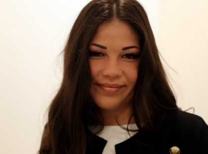 Ezt nézd Melltartó nélkül pózol Gáspár Evelin – Ezen a fotón sokáig fog csámcsogni az internet népe! Kapott hideget meleget!