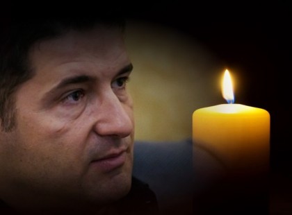 Gyászol Hajdú Péter - Nyilvánosan búcsúzott el