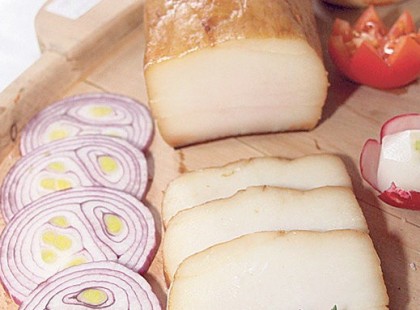 Ez megy végbe a testedben, ha elkezdesz szalonnát enni!...