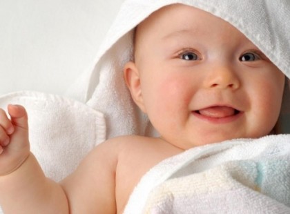 Kérünk egy megosztást!Eltűnt Karcagról egy négyhónapos baba és 16 éves anyja karácsony első napján