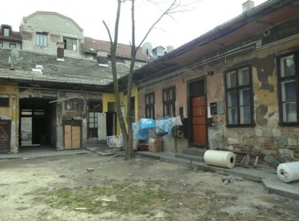 Ökölbe szorul a kezed, ha meglátod mennyi pénzt autókáztak el bukott Fideszék a legszegényebb kerületben