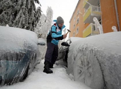 Kiadták a figyelmeztetést.Mínusz 12 fokkal tör be a tél, a tüzelőre nagy szükség lesz