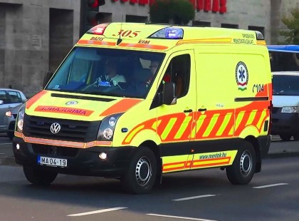 Megindult szüléshez riasztották a mentőket Bács-Kiskun megyében! Ami a helyszínen fogadta őket, azon a mentősök is megdöbbentek!