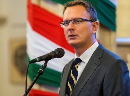 Meglepetés! MEGVAN, MIKOR KAPJÁK KÉZHEZ A MAGYAROK AZ EMELT NYUGDÍJAT – Rétvári Bence államtitkár jelentette be! >>>