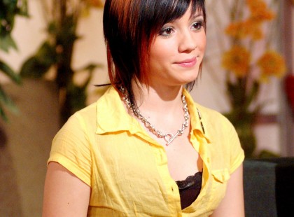 Szemtelen kamaszként lett ismert a Barátok köztben – Csifó Dorina mára gyönyörű édesanya lett! Így néz ki most :