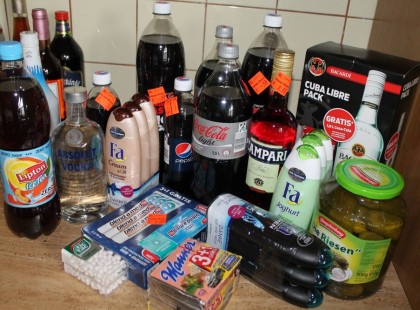 Átmentünk ma a családdal Ausztriába bevásárolni. Az állunk a padlót verte az itthoni árakhoz képest..