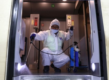 Koronavírus: két gyanús esetet találtak Magyarországon