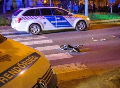 Ittas sofőr gázolt Kecskeméten, elvették a jogsiját, majd visszaült a kocsiba és balesetet okozott