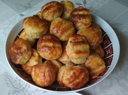 Tepertős krumplis pogácsa ami napokig puha marad, a kedvenc receptem!