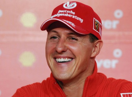 Csodálatos hírt jelentett be Michael Schumacher orvosa