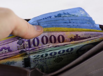 Jó hír! Sok helyen fog 36 ezer forinttal kopogtatni a postás! EKKOR ÉRKEZIK A pénz :