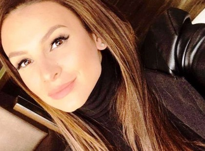 EZ DURVA VOLT! Akkorát égett Sarka Kata, hogy öröm volt nézni! Hajdú Péter szénné égette Sarka Katát! :-) Hajdú Péter élő adásban elszólta magát! Nagyon égő dolog derült ki a gyönyörű Sarka Katáról!