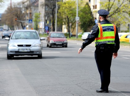 ITT AZ ÚJ bírság autósoknak! A legtöbben még nem is tudnak róla, pedig súlyos büntetés!