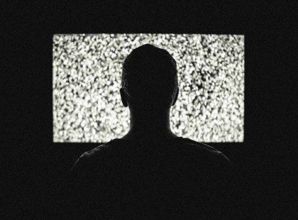 TV-előfizetők, figyelem! Több TÍZEZER embernek kell KICSERÉLNIE A dekóderét, ha MÁRCIUS 3. UTÁN SI AKAR TV-T NÉZNI! >>>