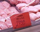 2800 forintért árulják a csirkemellet a Lehel piacon