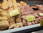 Feljelentették a nyerészkedő hentest, aki 1000 forintos húst 3 ezerért adott