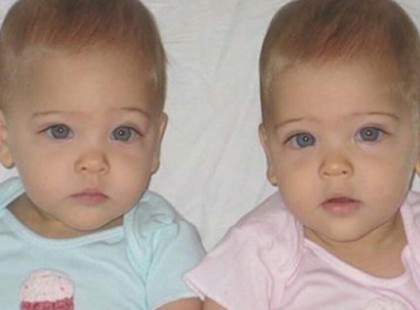 Az egypetéjű ikrek 2010-ben születtek: Most 10 évesek és “a világ legszebb ikreinek” nevezik őket.Gratuláljunk nekik sok szívecskével <3