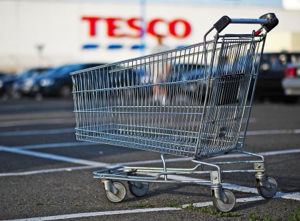 ÚJ INFÓ! Vészhelyzeti üzemmódra állt át a TESCO >>> Hatalmas korlátozásokat jelentettek be! MOSTANTÓL ÍGY vásárolhatsz a TESCO-nál :