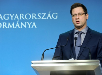 Iskolabezárás március 16-tól : megtagadhatják a szülők a munkát ha nincs ki vigyázzon a gyerekre?