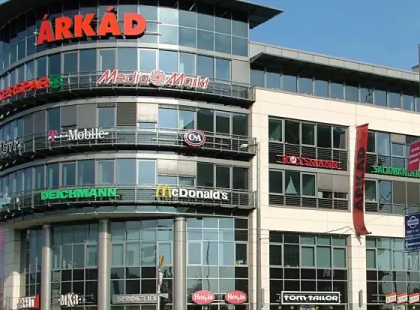 KÖZLEMÉNYT tettek közzé a PLÁZÁK ( Árkád, Allee, Köki ) : Így változik a helyzet HÉTFŐTŐL: