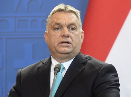 Orbán Viktor bejelentette : EZ KÖVETKEZIK ha tömegessé válik a fertőzés >>