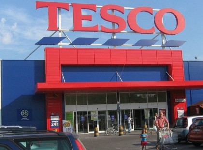 Változást jelentett be a Tesco a koronavírus miatt: erre kell számítani áprilistól