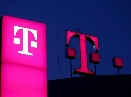 Koronavírus: ajándékot ad a Telekom az előfizetőinek! SOKAKNAK lesz ez óriási segítség! >>