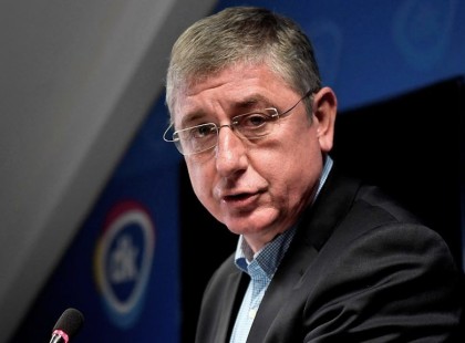 DK: a kormány rögzítse az alapvető élelmiszerek árát