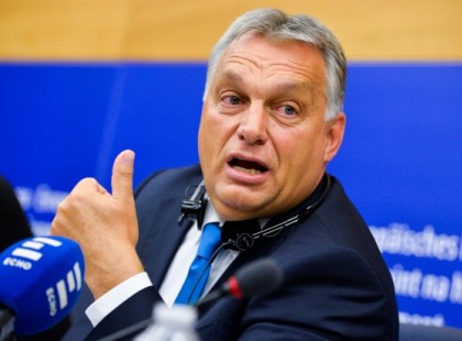 Orbán:Sokan szeretnék kifosztani Magyarországot!