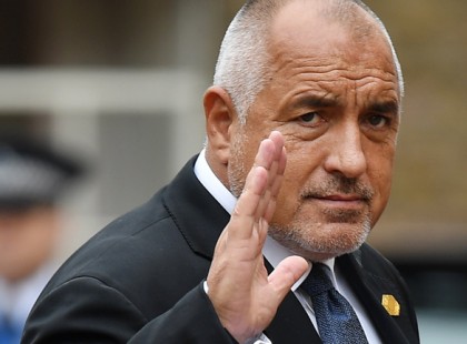 Saját fizetésüket ajánlják fel - összesen egymillió euró értékben - a bolgár képviselők és a kormánytagok a közegészségügy részére a koronavírus-járvány visszaszorítására.