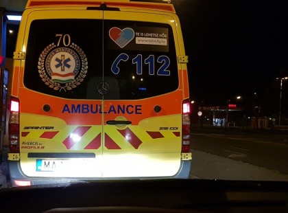 Kifizettem az előttem álló Mentők kajáját a Mekiben.. Ezt kaptam cserébe a Mekis csajoktól......