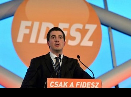 Kocsis Máté nagyon kiosztotta Karácsony Gergelyt. Szerinte ízléstelen, ahogy a főpolgármester “menekül a felelősség elől”.