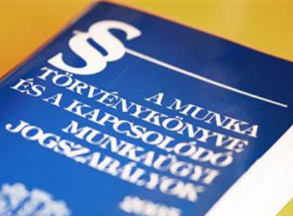MOST ÉRKEZETT! VÁLTOZIK A Munka törvénykönyve a koronavírus miatt! EZEK A VÁLTOZÁSOK LÉPNEK ÉLETBE :