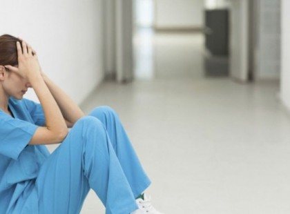 Megrázó interjút adott a nővér, akinek az a munkája, hogy kikapcsolja a lélegeztetőgépet