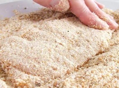 Kiderült a panírozás titka: Ha így csinálod elképesztően finom lesz a rántott húsod