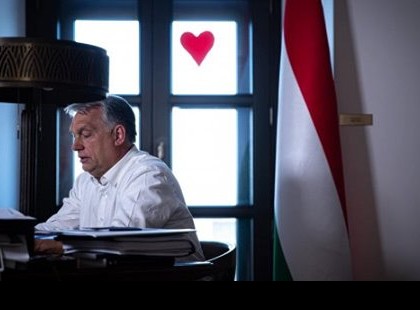 Köszönöm a bizalmat, Magyarország - Orbán Viktor a Facebookon emlékezett meg arról, hogy ma 10 éve választották miniszterelnökké