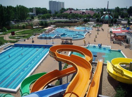 ÍGY nyitnak ki idén nyáron a szabadtéri strandok, városi strandok, fürdők, termálfürdők, gyógyfürdők! >>>>ÍME AZ ÚJ SZABÁLYOK, AMIK MINDENKIRE NÉZVE KÖTELEZŐK LESZNEK! A cikk a hozzászólásoknál olvasható!