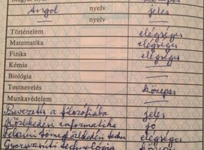 A napokban volt a bizonyítvány osztás.. Az én gyerekem osztályzatai ezek, DE mégsem haragszom rá..