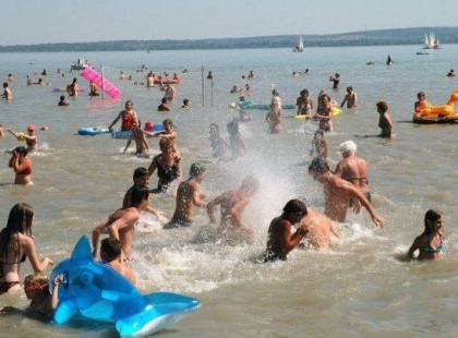 Ami hétfő délután történt a 3 gyermekes anyukával a Balatonon, azt sajnos SOHA nem fogja tudni elfelejteni…