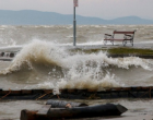 Dráma a Balatonnál..Felborult a Balaton leghíresebb hajója ..56 sérült és 23 ember…..