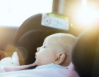 Egyedül hagyta a 10 hónapos babát a forró kocsiban, álmában sem gondolta volna, hogy ez lesz a vége