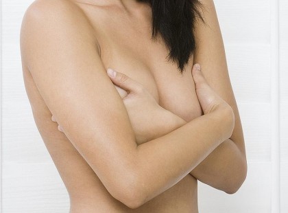 Szoptatnom kell a férjemet, mert megfenyegetett: ha abbahagyom, elhagy!