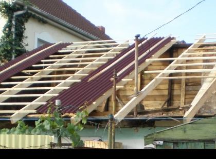 2020. AUGUSZTUS 1-től TÁMOGATÁST IGÉNYELHET SZINTE BÁRKI KAZÁN CSERÉRE, TETŐCSERÉRE, TETŐJAVÍTÁSRA, TETŐSZERKEZET-FELÚJÍTÁSRA, EMELLETT FELÚJÍTÁSRA, HŐ­­SZIGETELÉSRE, FŰTÉSKORSZERŰSÍTÉSRE, ABLAKOK CSERÉJÉRE, KÉMÉNYFELÚJÍTÁSRA IS! ÍGY IGÉNYELHETŐ PONTOSAN: – A cikk a hozzászólásoknál olvasható!