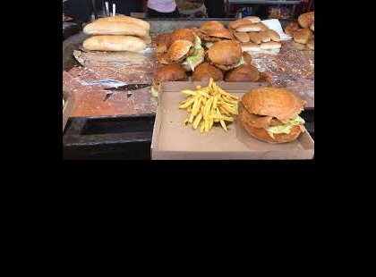 Zamárdiban rendeltük EZT A MENÜT! Olyan árat kértek érte, hogy a pofánk leszakad