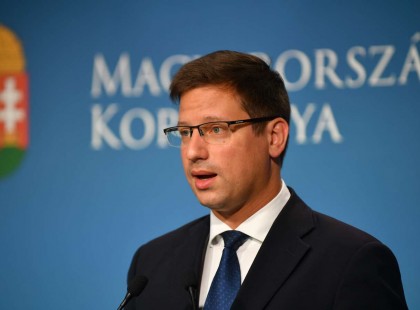 Határszigorítást jelentett be Gulyás Gergely – Itt vannak a részletek!