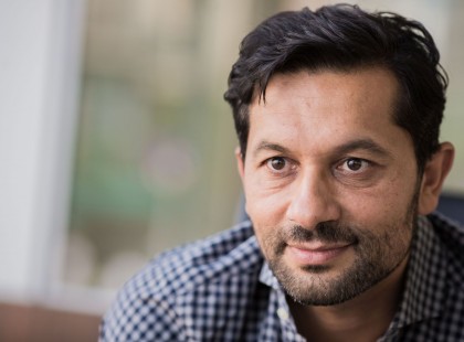 Kapott egy telefont, eltűnt, másnap csak a holttestét találták meg..Ez történt pontosan?