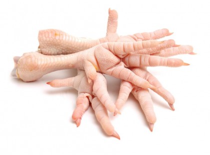 Megdöbbentő! Ez történik a testeddel, ha megeszed a csirkelábat