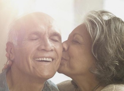 Amikor a 63 éves férjem letérdelt elém és ezt tette, azt hittem elájulok