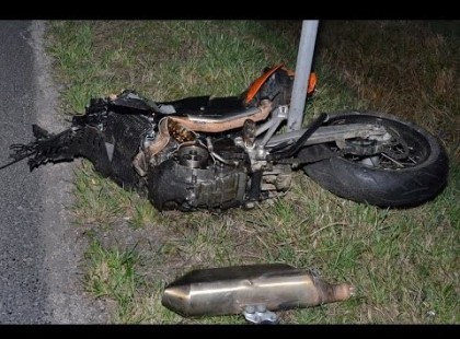 Részeg sofőr okozta a halálos kimenetelű motorbalesetet, brutális képek! Csak erős idegzetűeknek